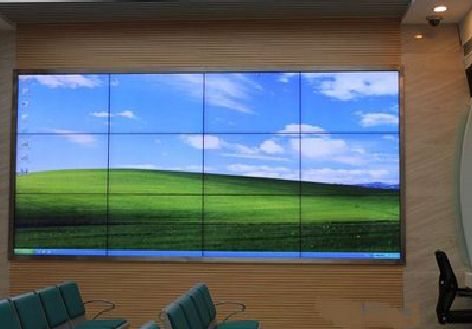 靖西液晶拼接屏的另类用法。